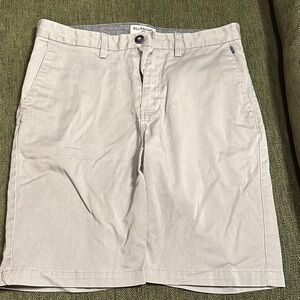 Billabong Men's Cream Flat Front Shorts